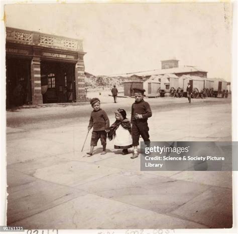 Earliest Photos and Premium High Res Pictures .
